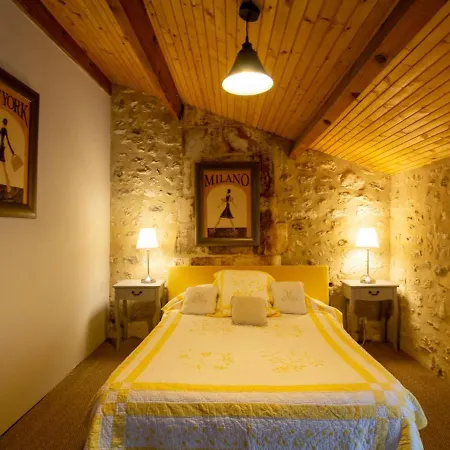 Сasa de vacaciones Charmante Maison En Pierre Avec Piscine Privée Chauffée - Fr-1-616-302